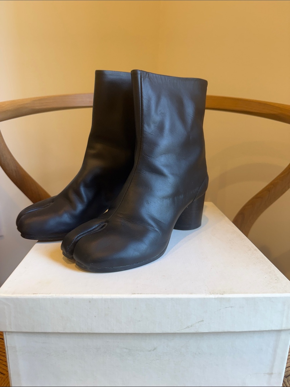 Maison Margiela Black Leather Tabi Ankle Boots